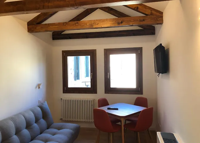 Bianca Cappello HouseBed and Breakfast